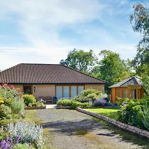  Holiday home Eilean Donan